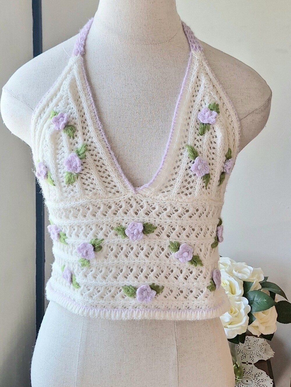 Kawaii Crochet Halter Crop Top with Lavender 3D Flowers, L(8-10) - Picture 4 of 13